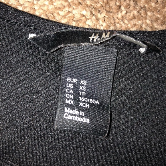 Black dress - Picture 3 of 3